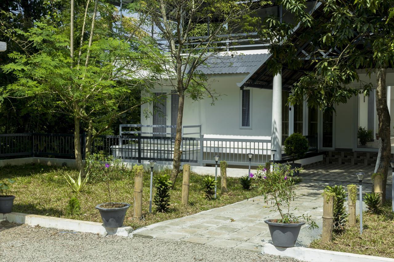 Hotel Bamboo Creak Thekkady Exterior foto